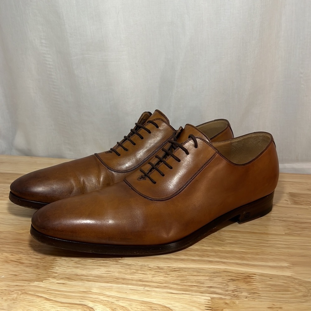 Gucci - Men’s Oxford lace up leather dress shoes size 11+